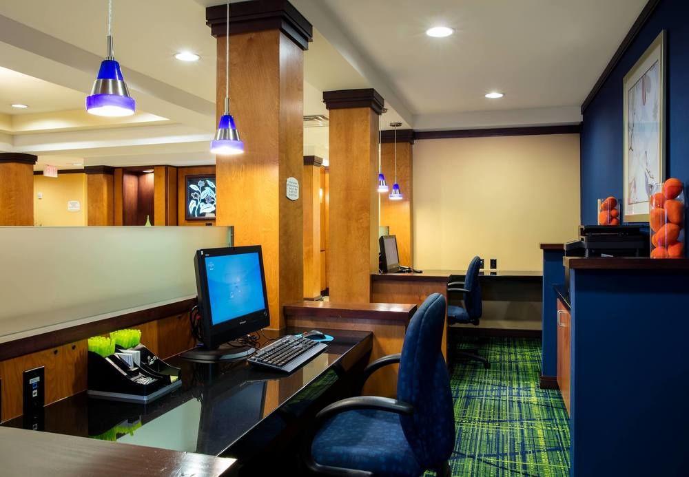 Fairfield Inn And Suites By Marriott Lakeland Plant City Exterior foto