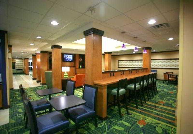 Fairfield Inn And Suites By Marriott Lakeland Plant City Restaurante foto