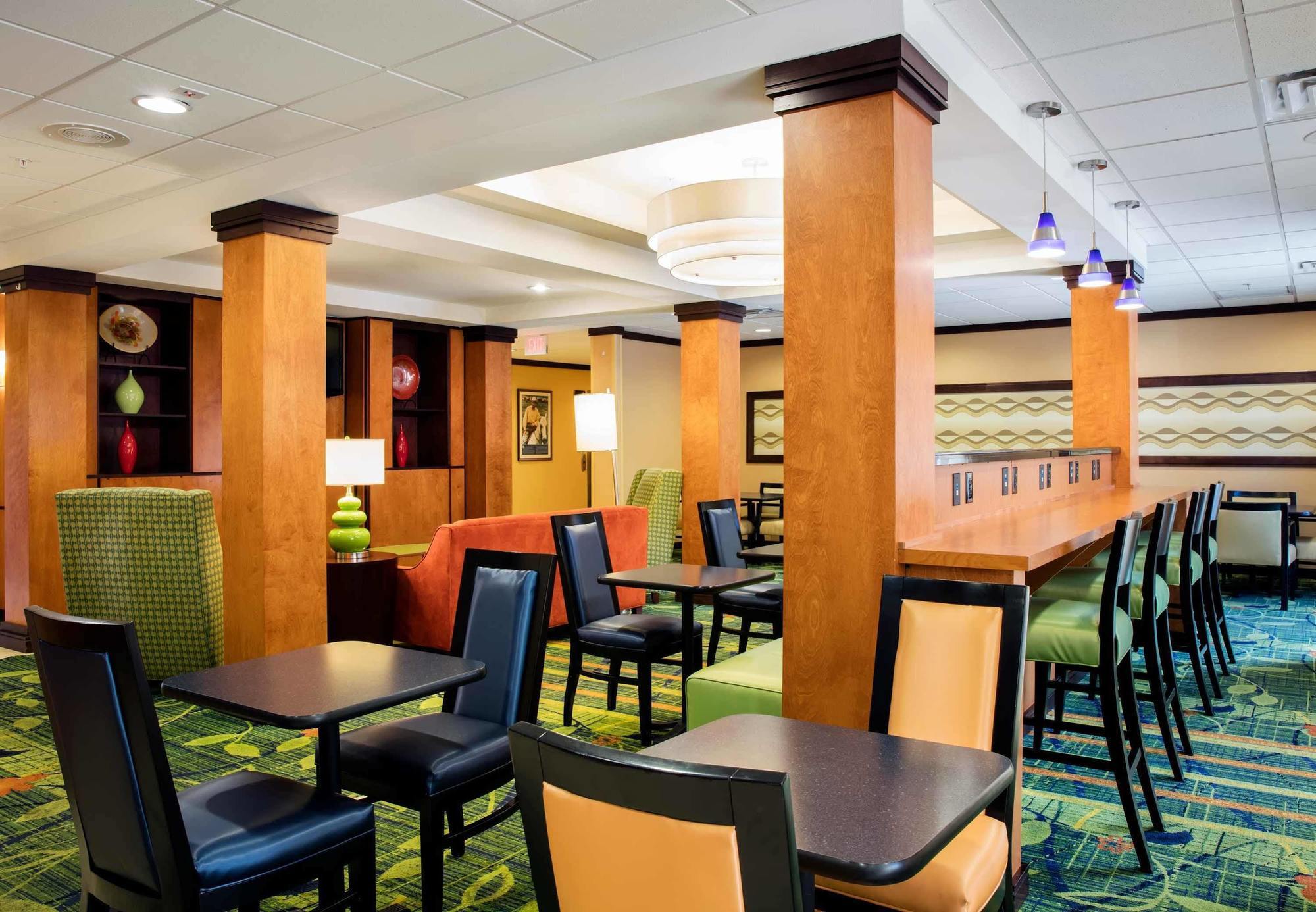 Fairfield Inn And Suites By Marriott Lakeland Plant City Exterior foto