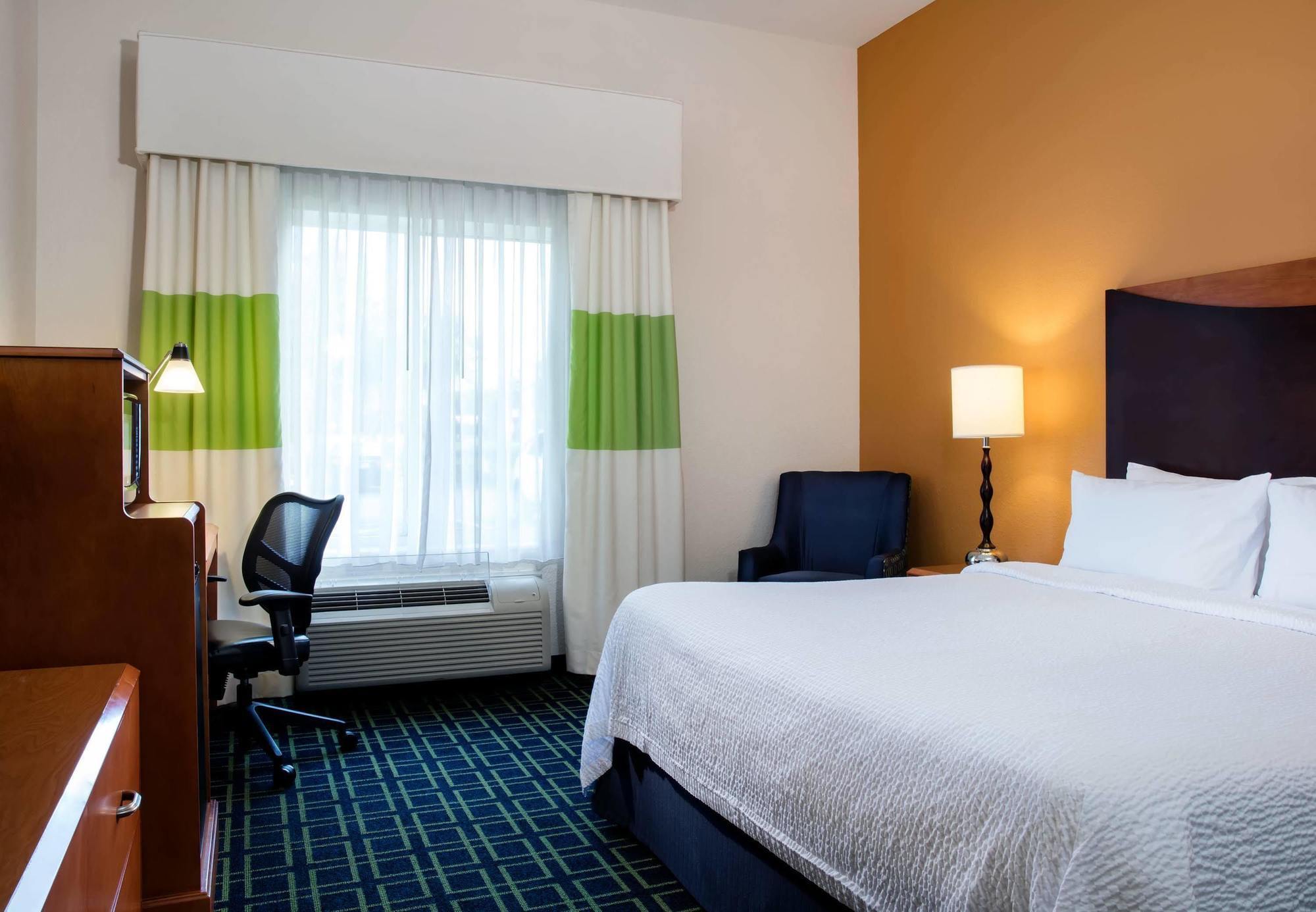 Fairfield Inn And Suites By Marriott Lakeland Plant City Exterior foto